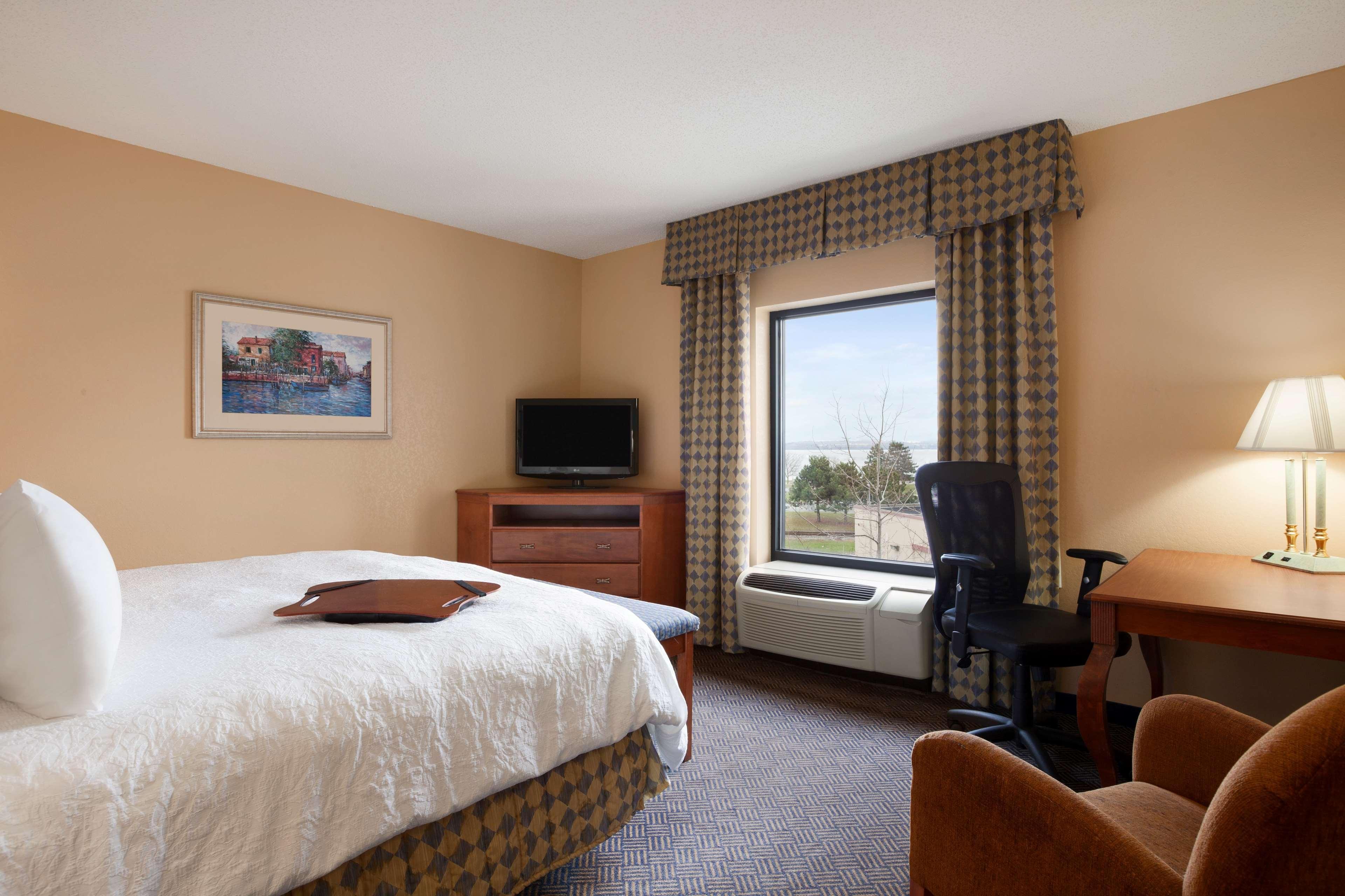 Hampton Inn Geneva Extérieur photo